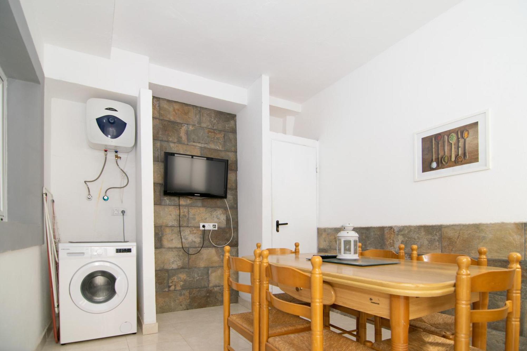 The Safe Point Suites Castillo Кастильо-дель-Ромераль Экстерьер фото